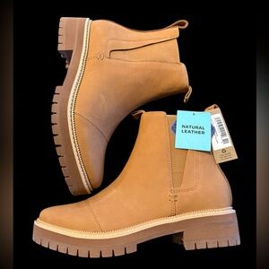 Toms Women's Brown Leather Boots